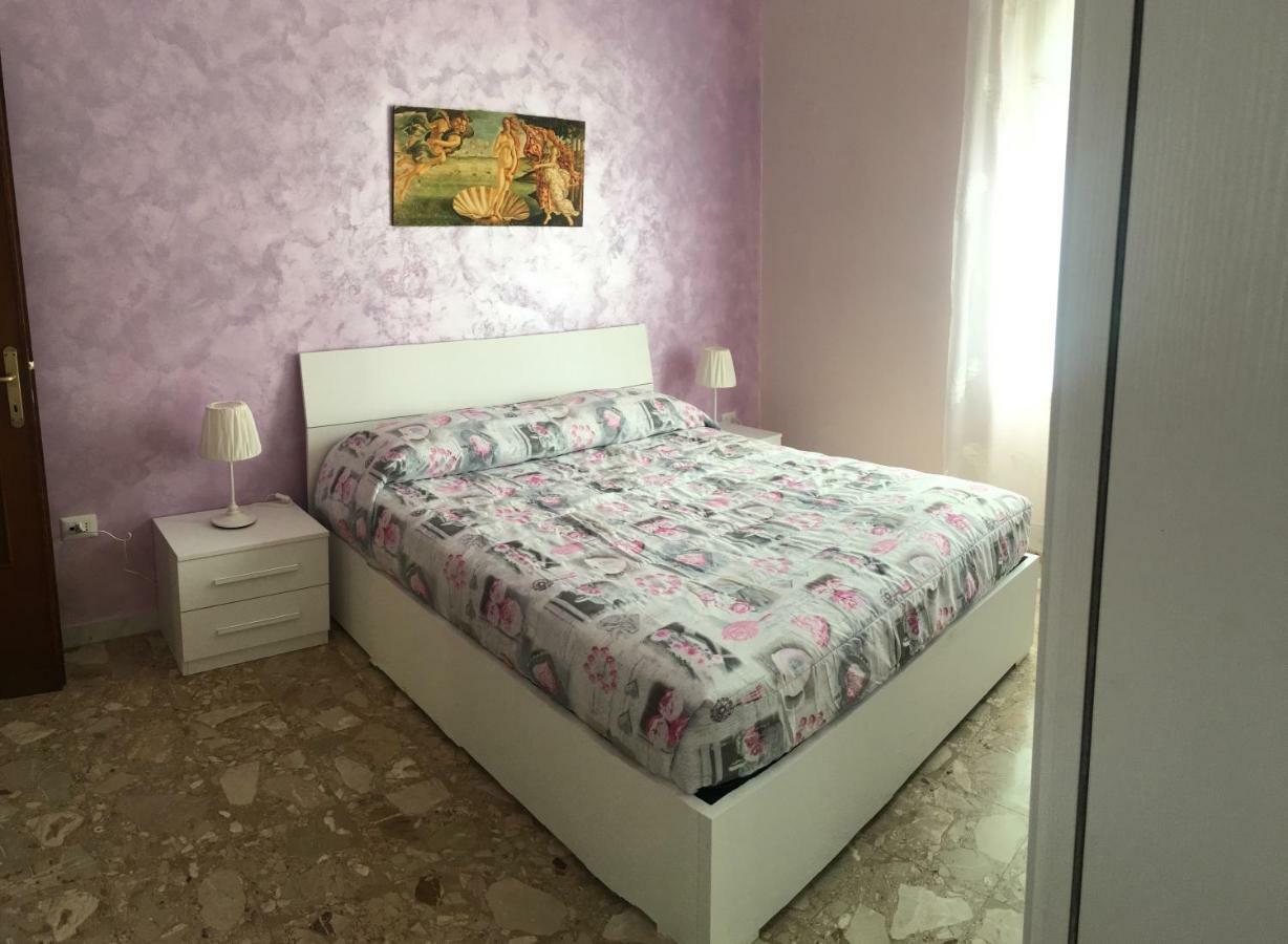 Appartamento - Casa Vacanza Nonna Grazia Roma Ngoại thất bức ảnh